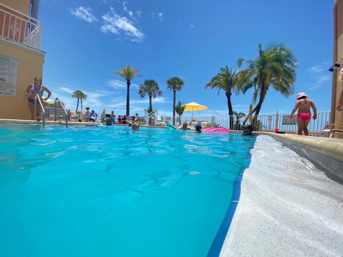 Page Terrace Beachfront Hotel St. Pete Beach Bagian luar foto