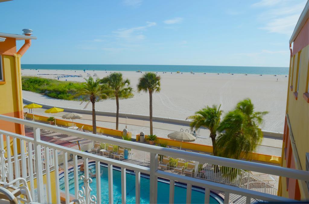 Page Terrace Beachfront Hotel St. Pete Beach Bagian luar foto