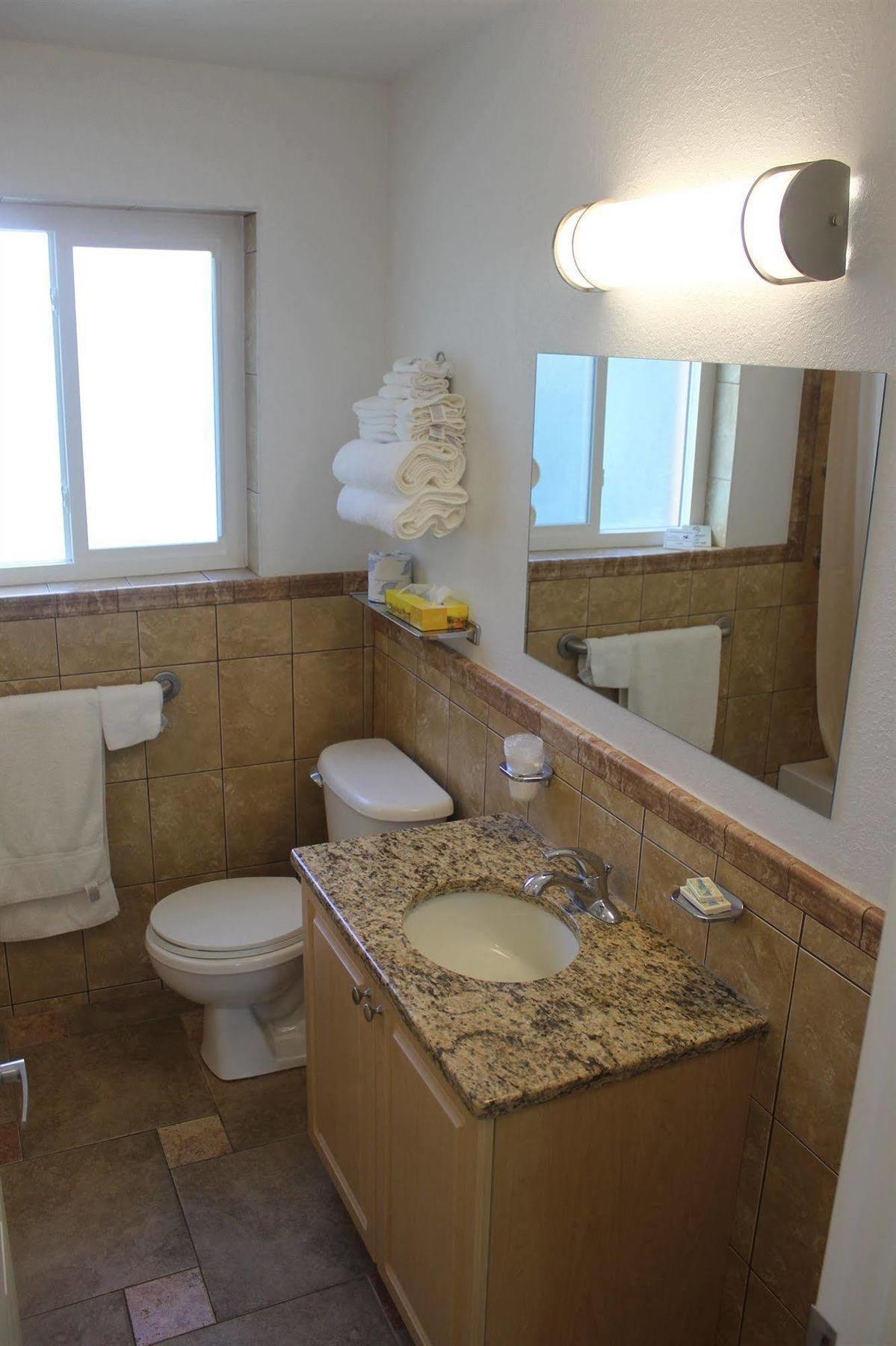 Page Terrace Beachfront Hotel St. Pete Beach Bagian luar foto